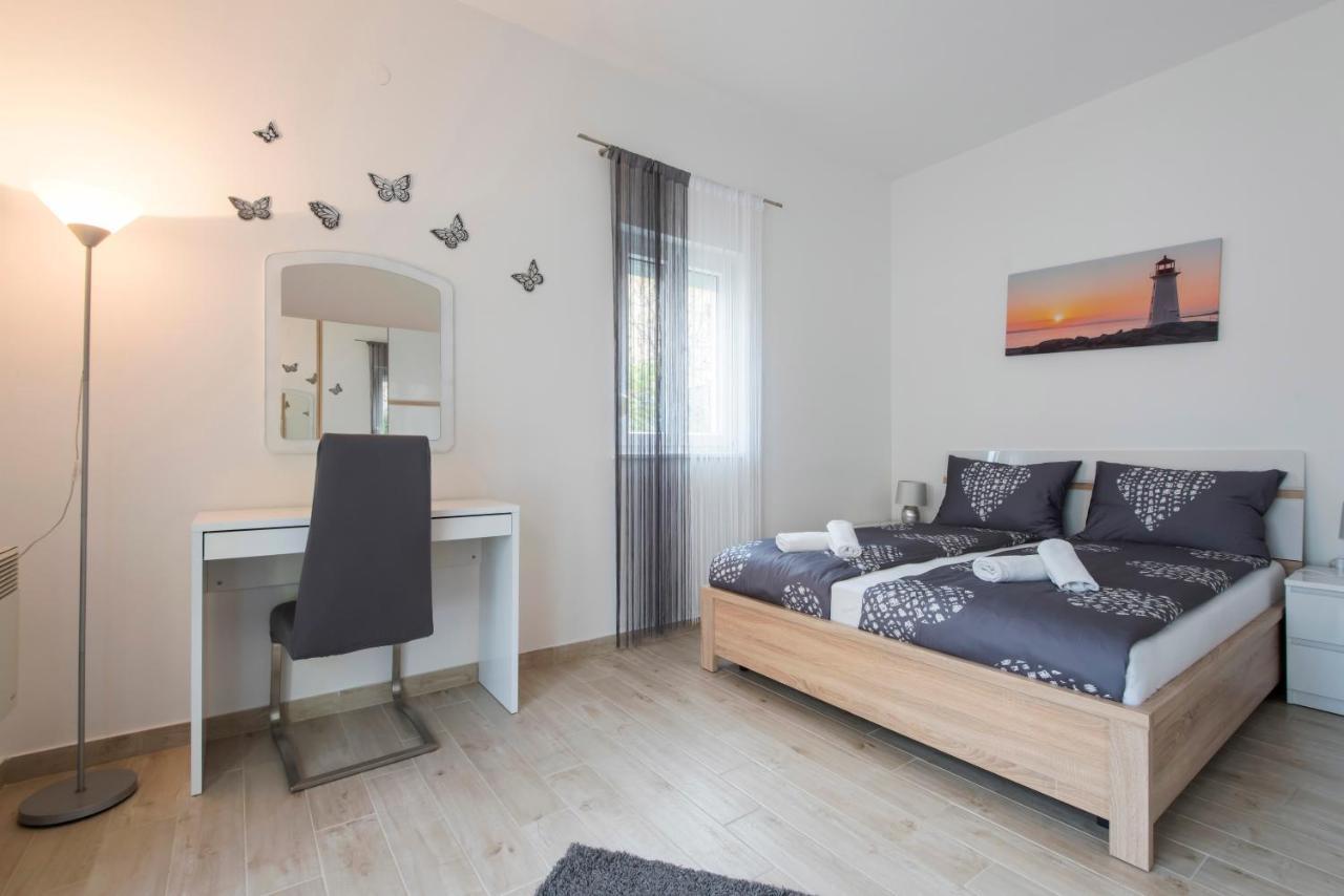 Apartman Miki Borik Zára Kültér fotó